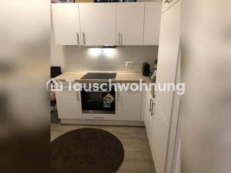 Tauschwohnung: Renowierte 1 zimmer wohnung mit Balkon Gegen 3 zimmer Wohnun — photo 1